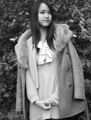 Die Jacke habe ich von meiner Mama bekommen.